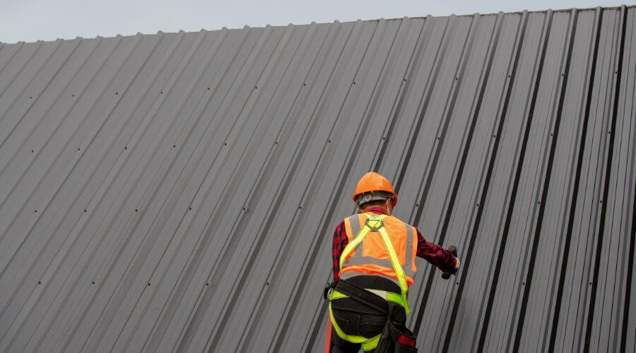 Professional residential roofers in Leaf River, IL
